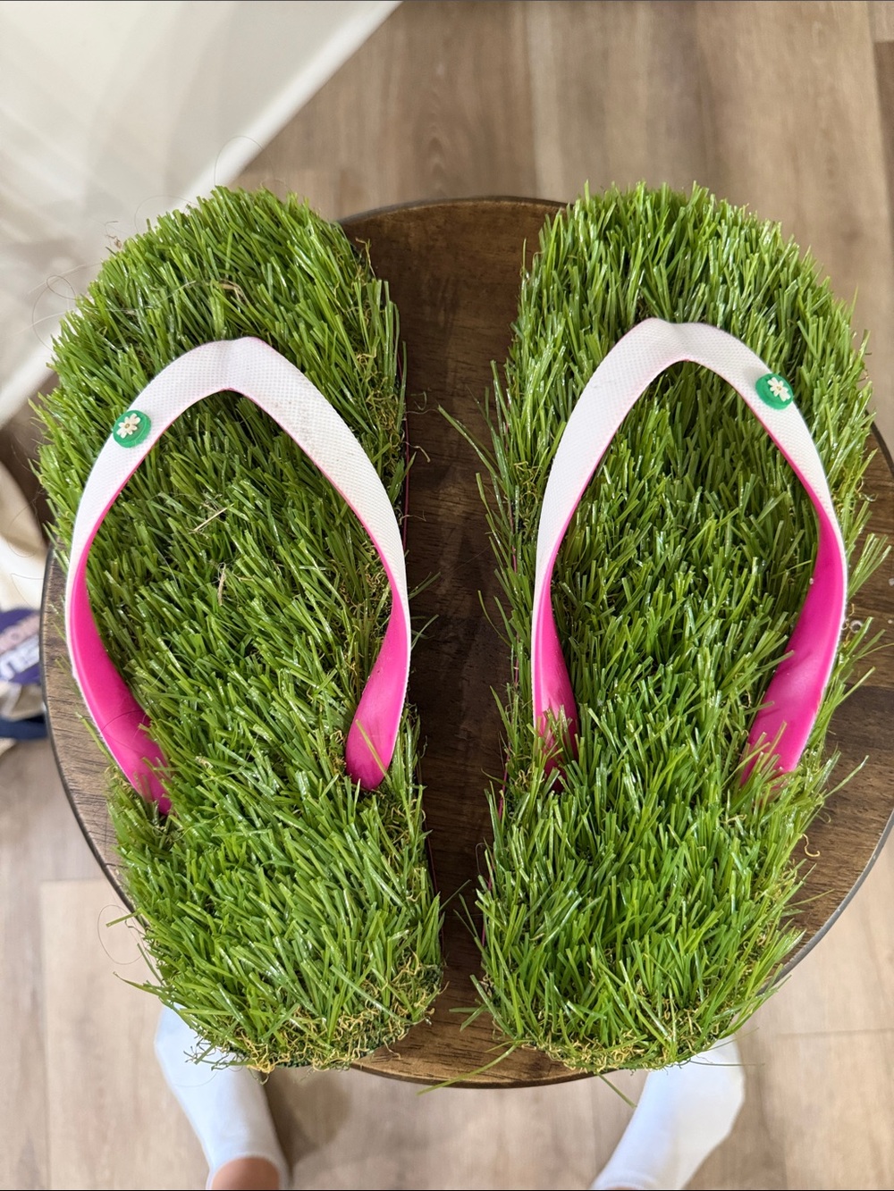 Grass-Top Pink Strap Flip Flops